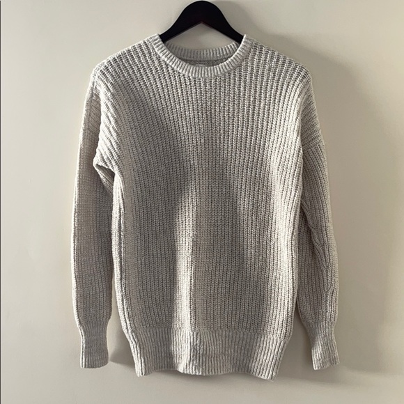 Abercrombie & Fitch Sweaters - A&F Soft Cream Sweater with Gold Metallic ✨ XS/S